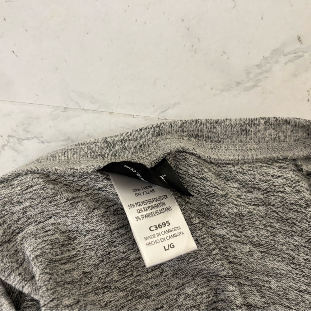 Felina Women's Long Sleeve Pull Over Shirt Size L Gray Knit Round Neck Top - Picture 5 of 5